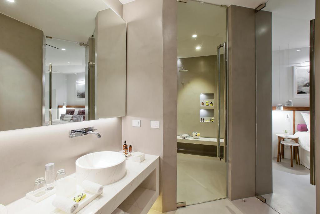 Bagno di Grace Hotel, Auberge Resorts Collection