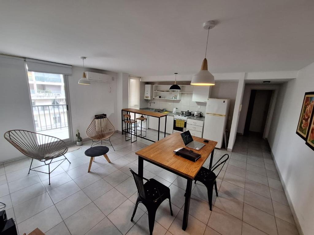 Η κουζίνα ή μικρή κουζίνα στο Departamento Alberdi