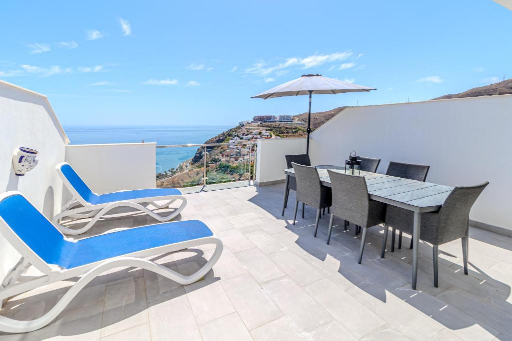 sea view ladera