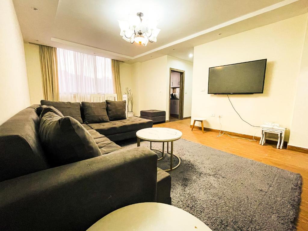 Deluxe 3BR Apt in Addis Ababa - Prime Location
