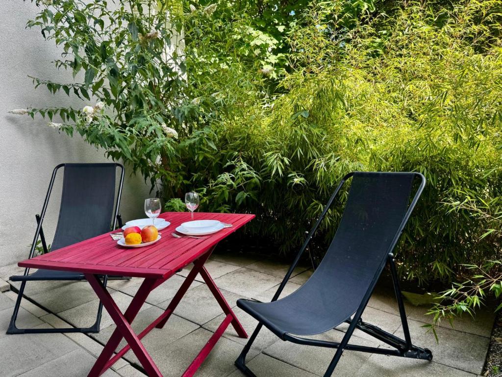 Zahrada ubytování Terrace by BestChoice - FREE Parking - Self Check-in