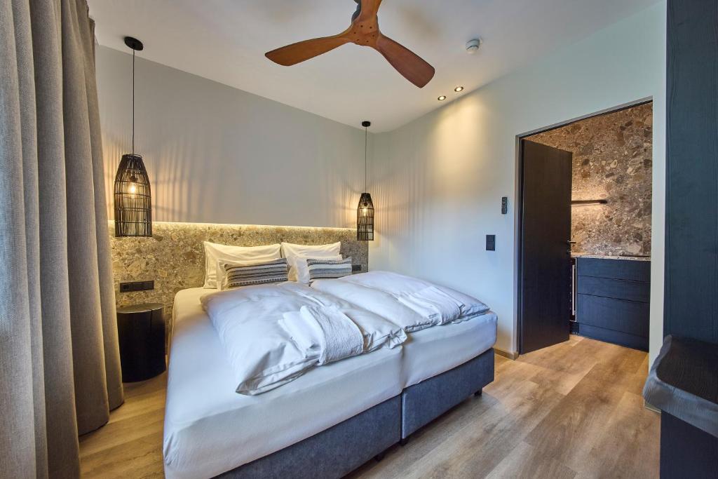 The Poolhouse Boutique Lodge - 3