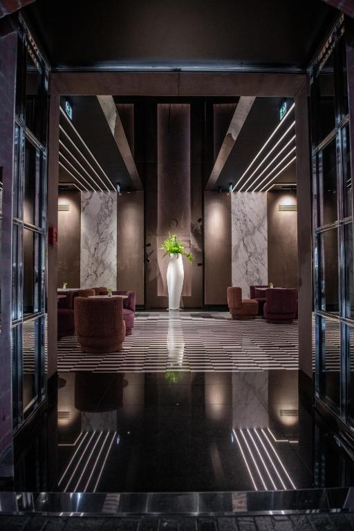 Hotel Blow Up Hall - Resim 5