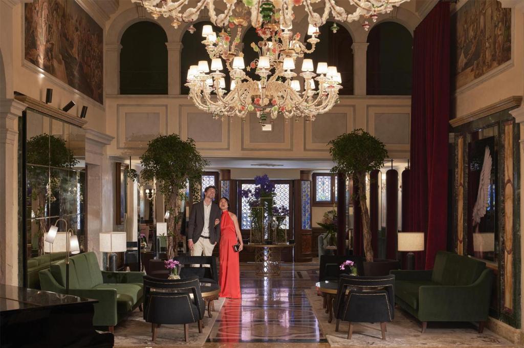 NH Collection Grand Hotel Palazzo Dei Dogi - Resim 2