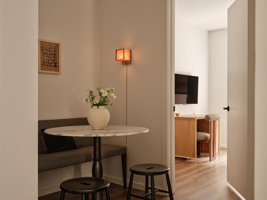 Mint House Washington Dc Downtown By Kasa photo