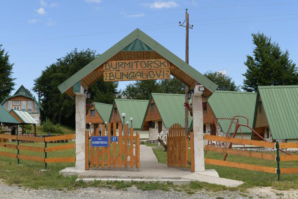 Durmitor Bungalows - 11