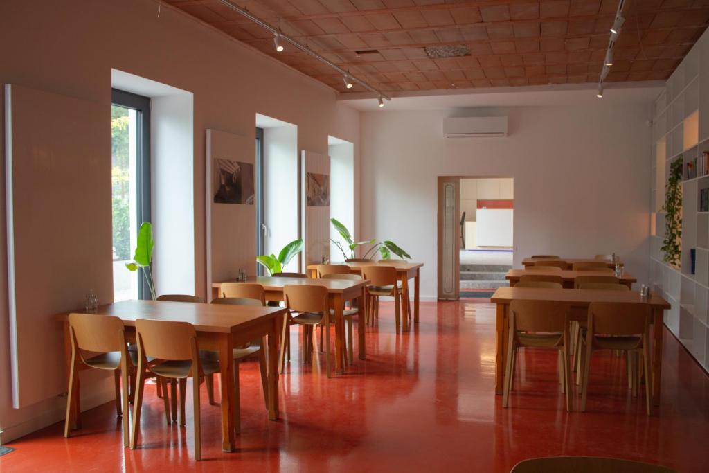 Hotel Taxis Bratislava - New rooms - Resim 28