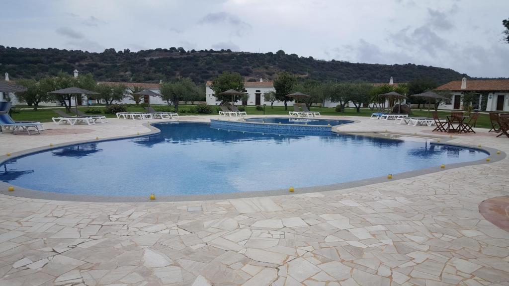 Bazén v ubytování Santa Maria Resort nebo v jeho okolí