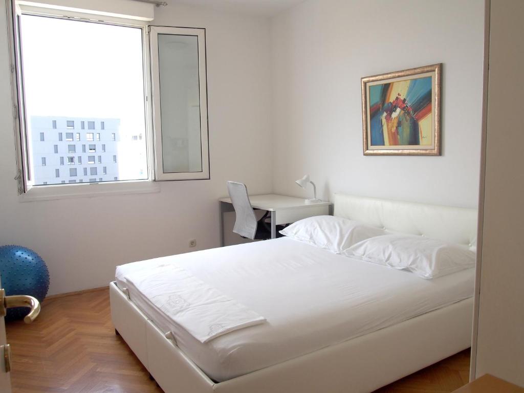 Posteľ alebo postele v izbe v ubytovaní Apartment Viola