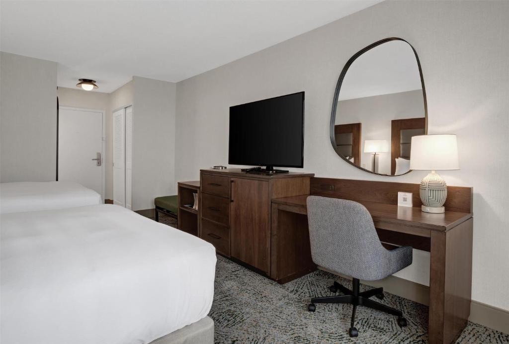 Hilton Arlington National Landing - 