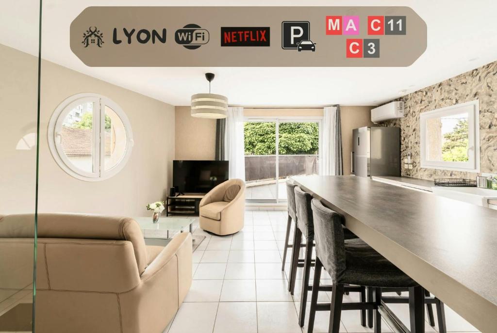 Μια τηλεόραση ή/και κέντρο ψυχαγωγίας στο Cosy Hub : Confort pro garage proche transports