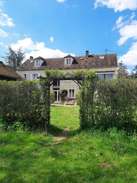 Photo de la galerie de l'établissement Gite des Jonquilles 221, à Fontainebleau