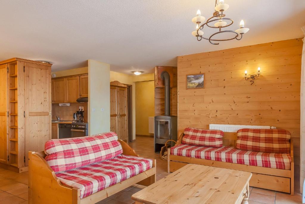 Résidence Les Balcons de La Rosière - Five-Room Apartment With Spa Access (10 Adults)