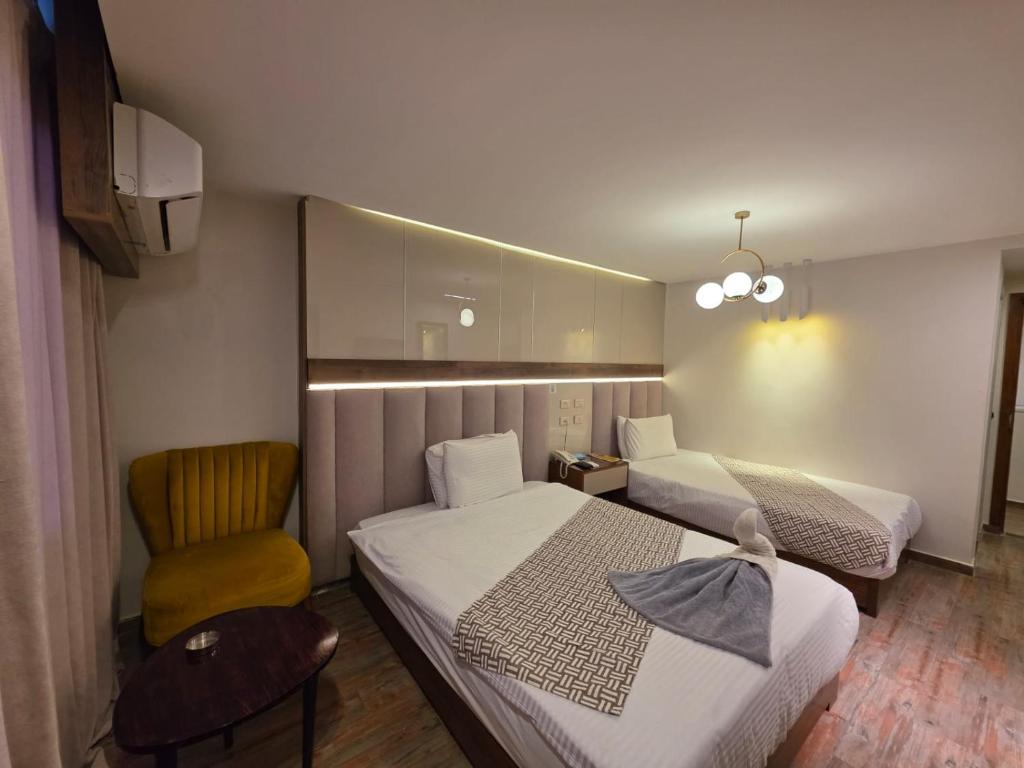 Aura Garden City Hotel - 6