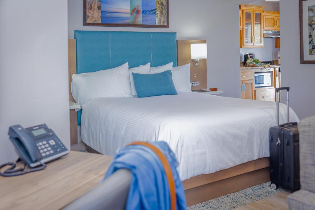Marina Beach Hotel photo