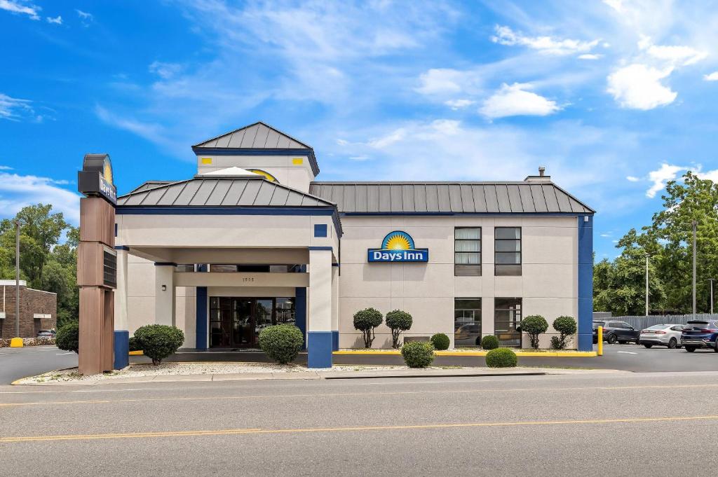 Days Inn by Wyndham Salem photo