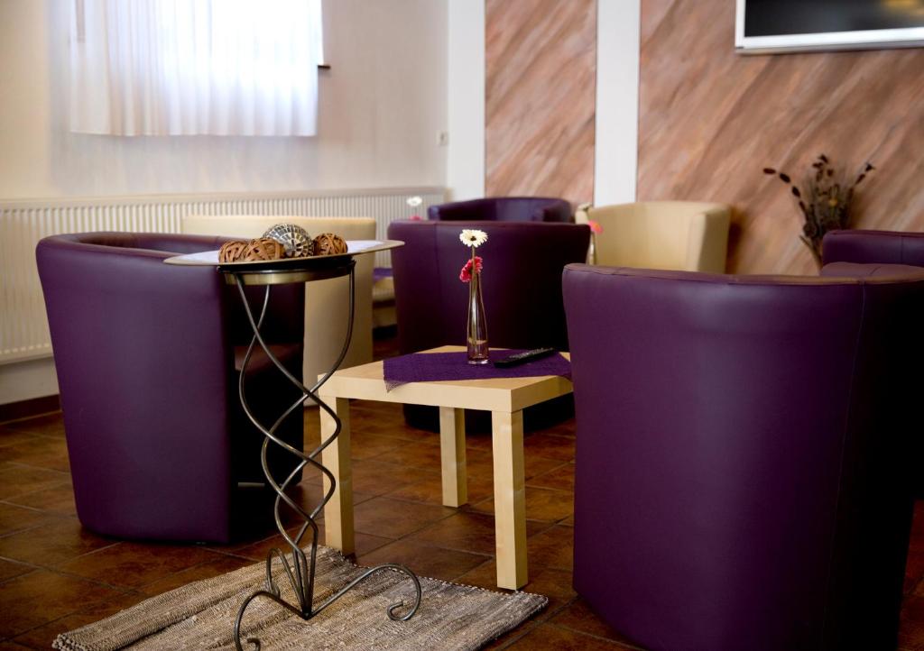 Posezení v ubytování Hotel Garni Goldene Traube