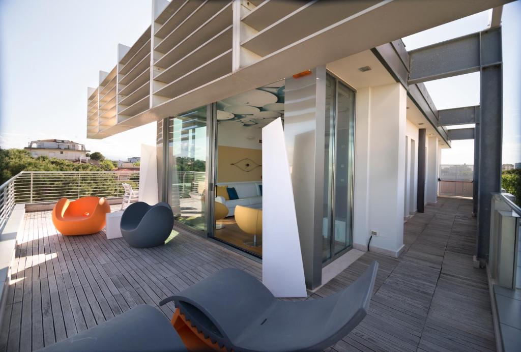Balkón nebo terasa v ubytování The One Hotel - Designed for Adults - Pet lovers