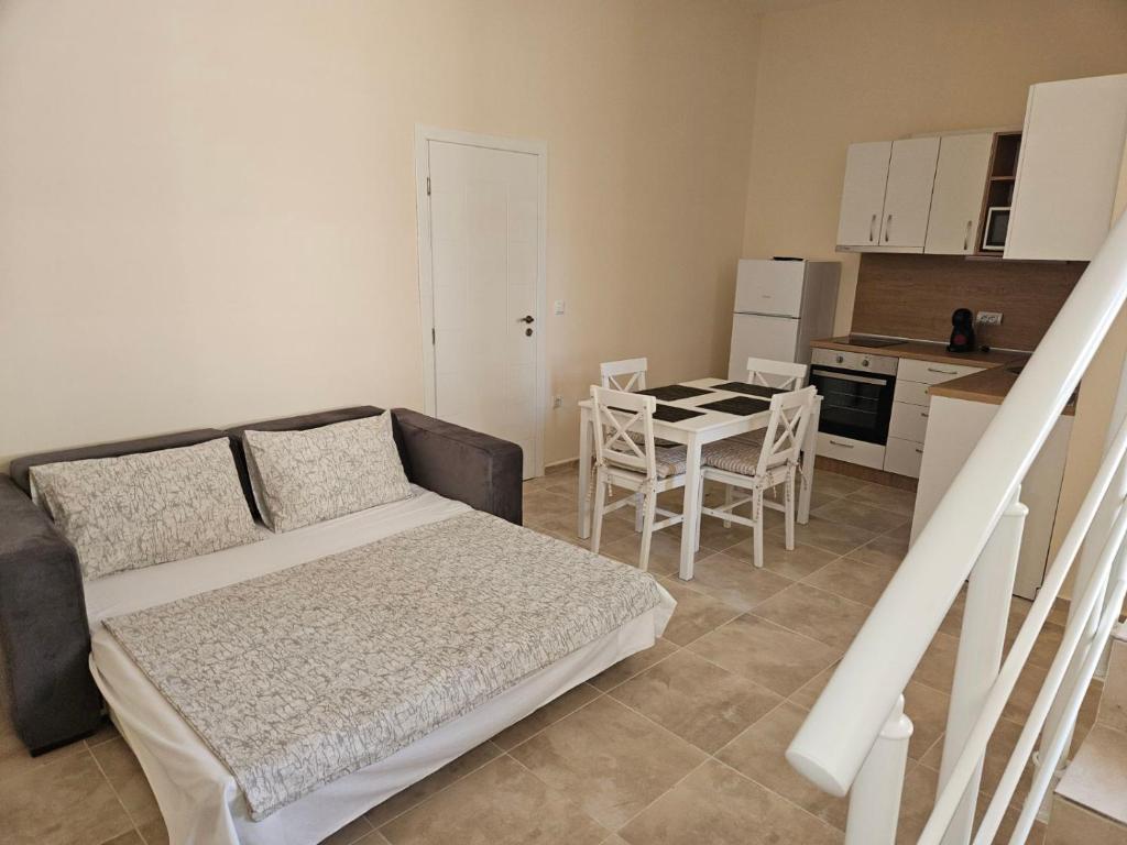 Η κουζίνα ή μικρή κουζίνα στο Апартаменти Кастро2-Castro Apartments2