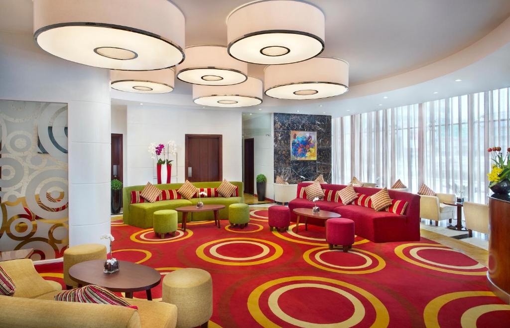 لابی و فضای عمومی City Seasons Towers Hotel Bur Dubai - تصویر ۵
