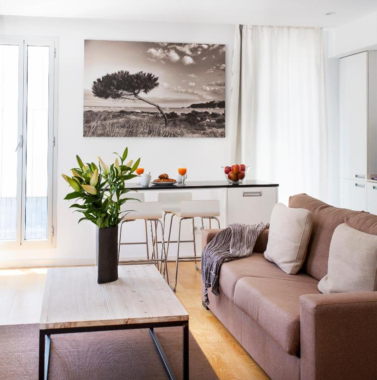 Durlet Beach Apartments - 6