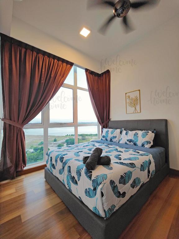 Paragon Residences Straits View Homestay by WELCOME HOME - Apartment With Sea View