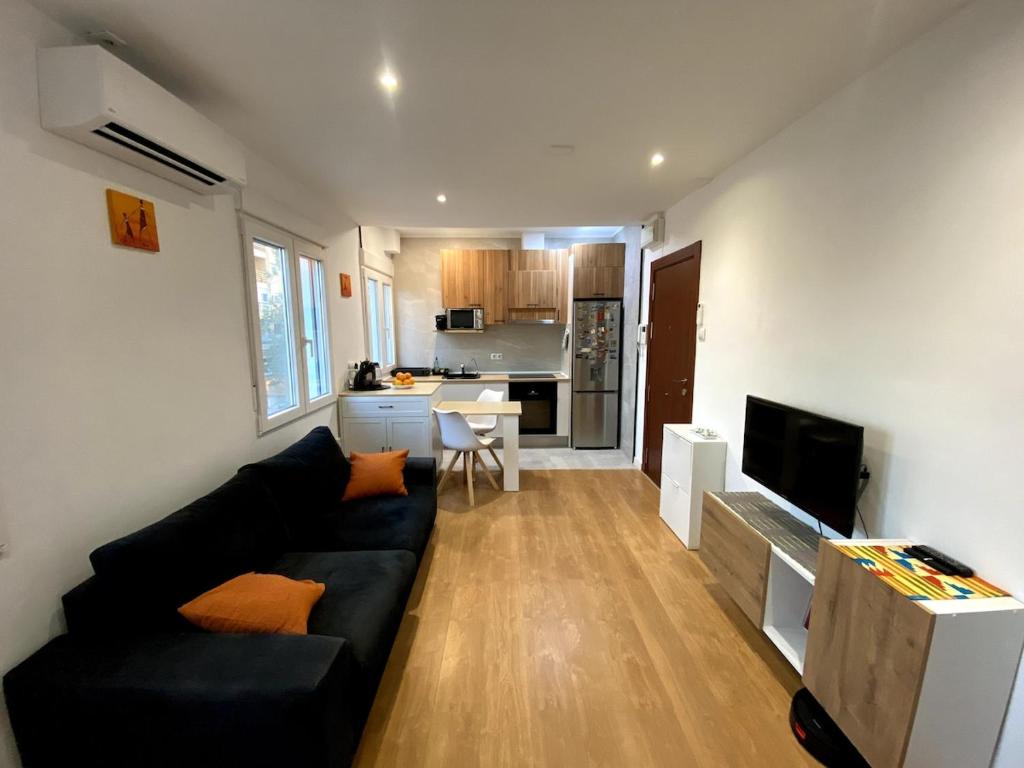 Bright & Quiet Apartment Close to Central Valencia