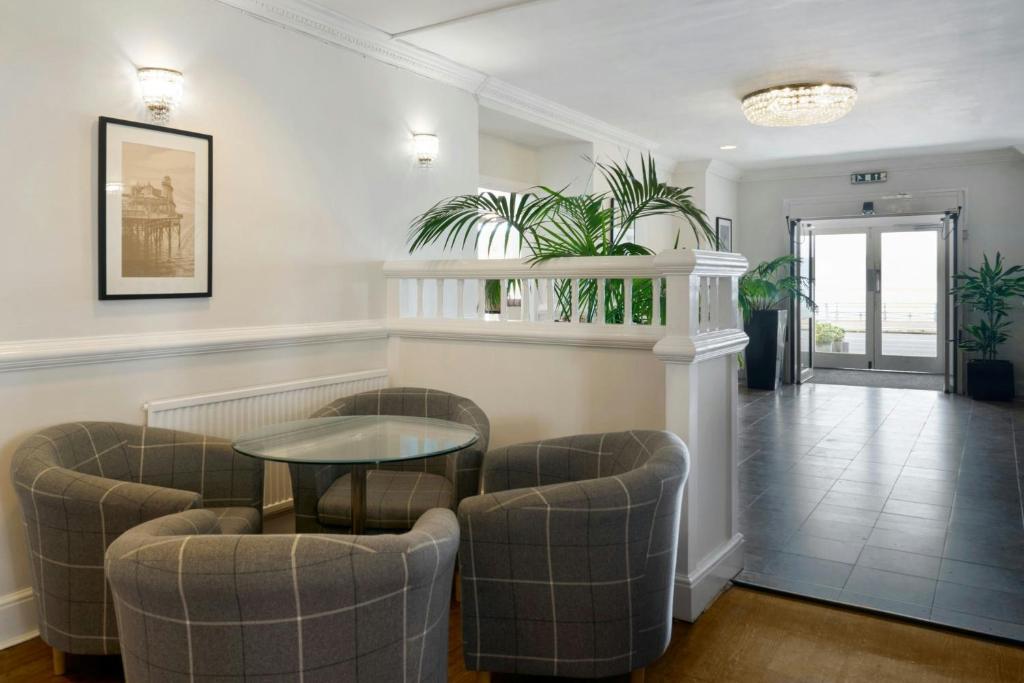 Four Points Flex by Sheraton Brighton - Resim 10