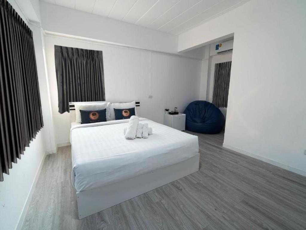 Dancenter North Pattaya Formerly Rq Hotel - Resim 21