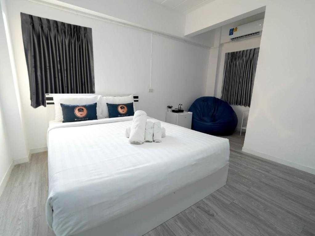 Dancenter North Pattaya Formerly Rq Hotel - Resim 24