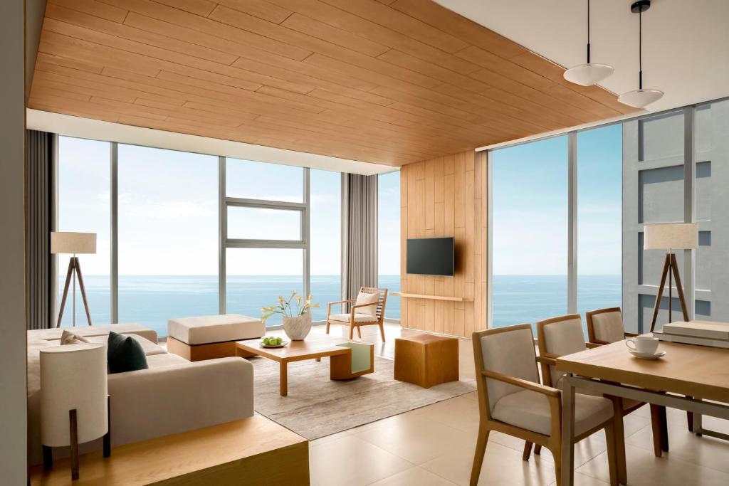 Suite Có Giường Cỡ King Nhìn Ra Biển