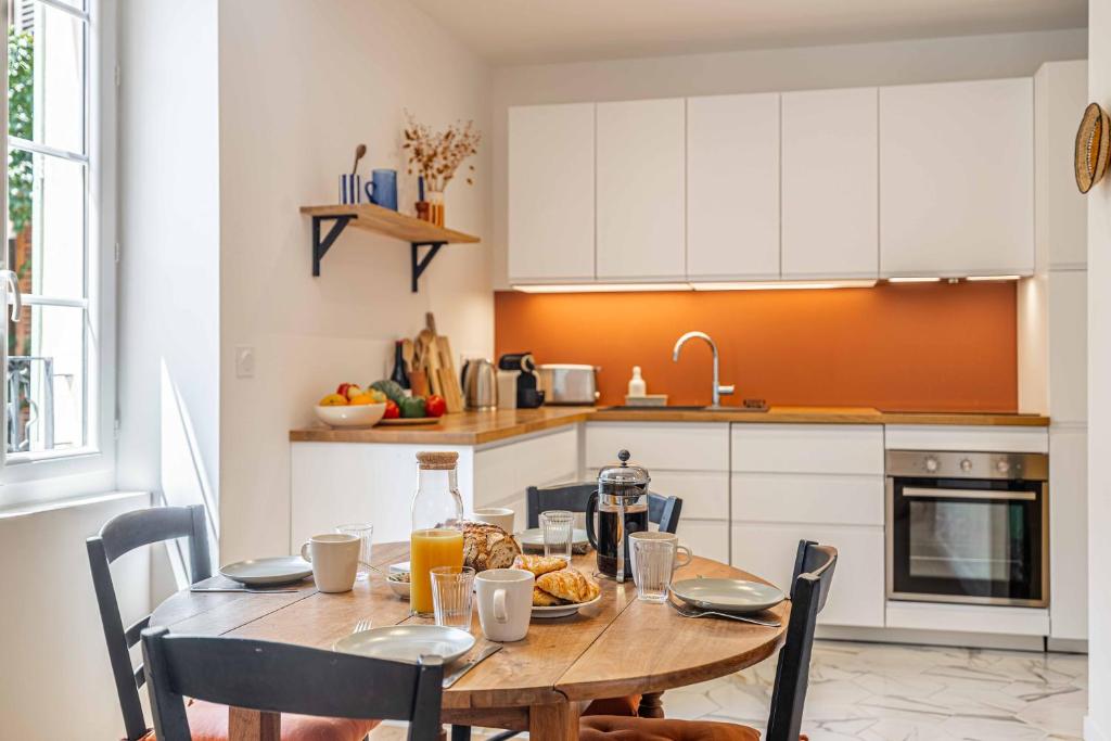 L'EMERAUDE duplex confortable au cœur de Cannes, proche plage du Midi et Palais