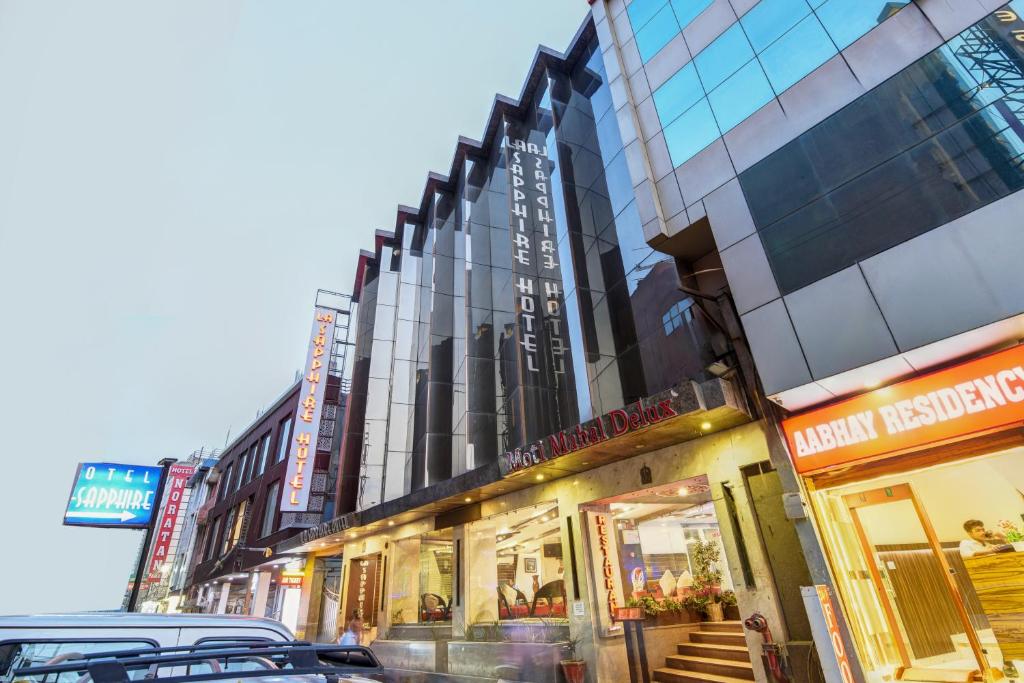 Bangunan di mana terletaknya hotel