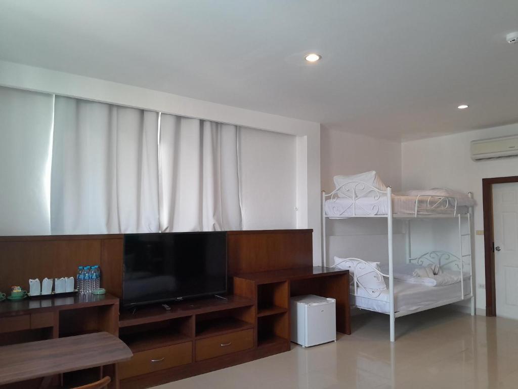 Sereneburi Patong Hotel - Resim 12