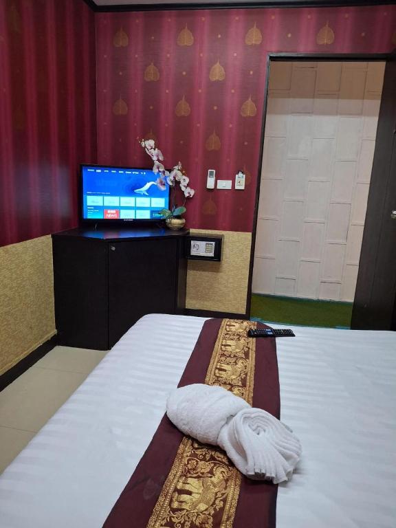 Sereneburi Patong Hotel - Resim 18