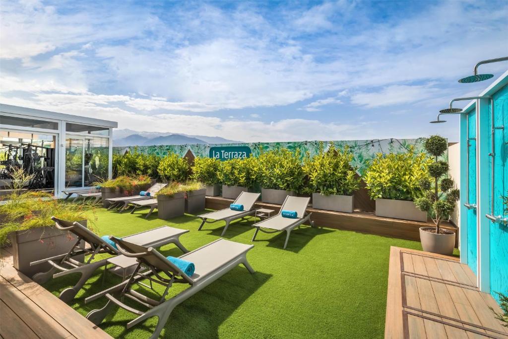 Occidental Granada - Resim 21