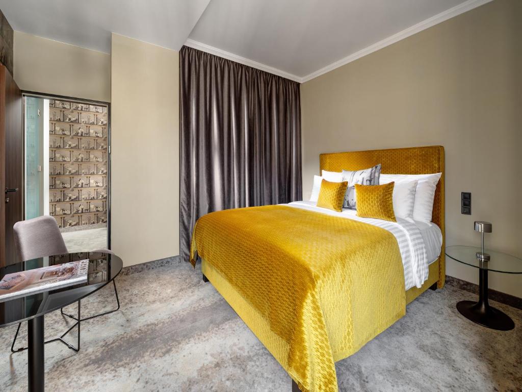 Mamaison Hotel Chain Bridge Budapest - Resim 23