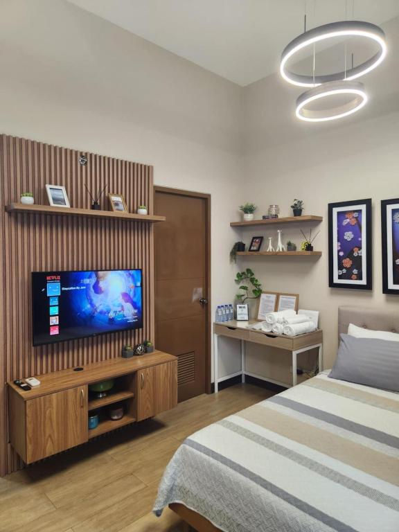 Staycation By JEM - Across NAIA T3 in Newport City