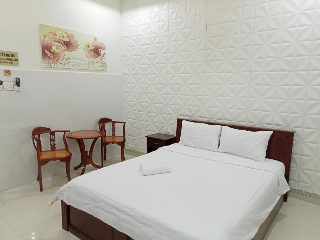 VẠN LỘC HOTEL - 17