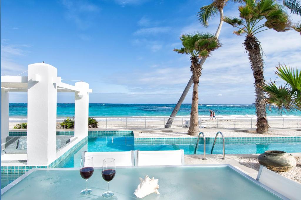 Coral Beach Club Villas & Marina - Villa Met Twee Slaapkamers Strandfront