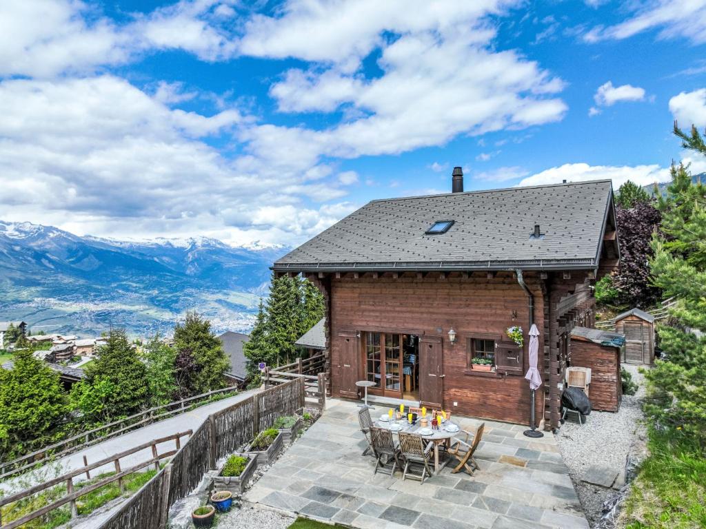 Chalet Petit Nid by Interhome