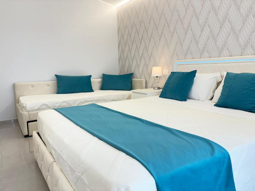 Ranieri Guest House - Triple Room