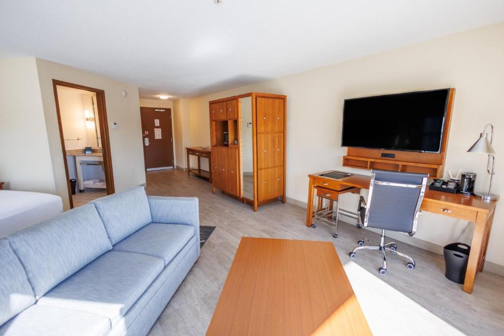 SEVEN Sebring Raceway Hotel - Suite