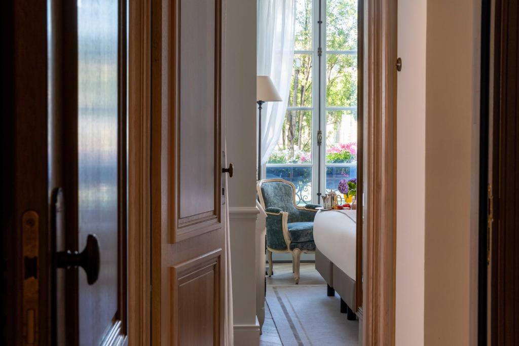 Hotel Du Quai Voltaire - 17