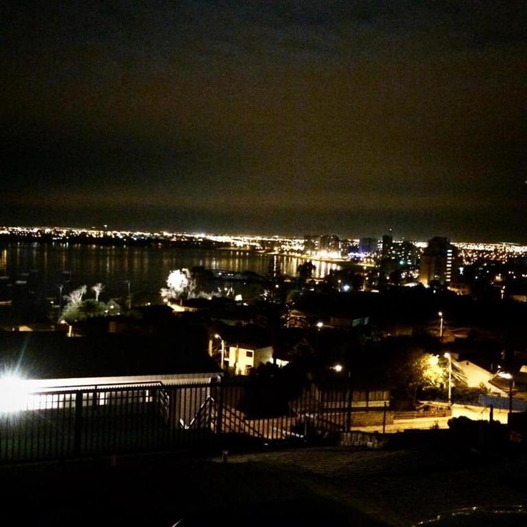 Nespecifikovaný výhled na destinaci Coquimbo nebo výhled na město při pohledu z aparthotelu