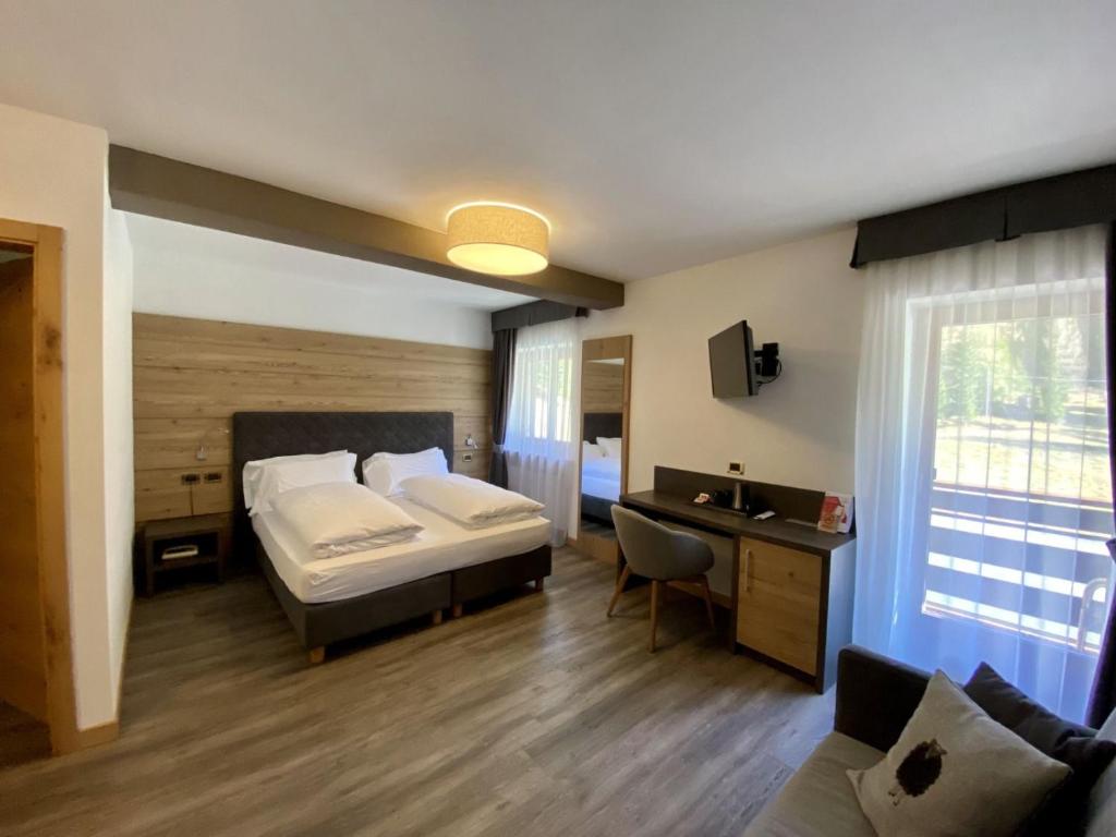 Hotel & Ristorante Baita Dovich