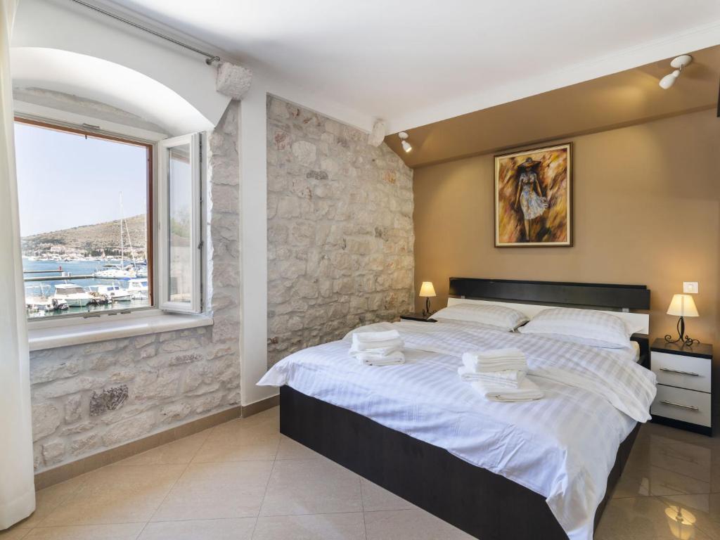 Apartment Lučica-1 by Interhome