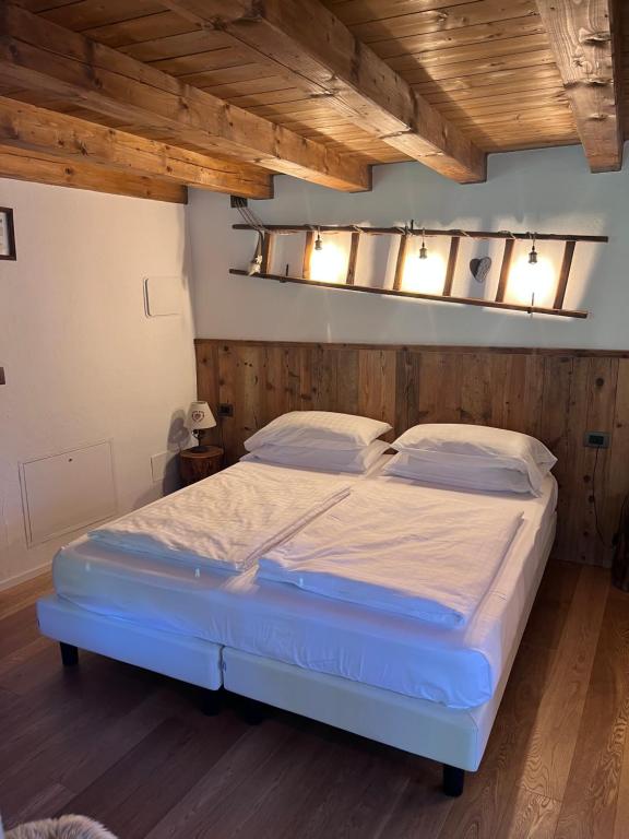 BeB LUCA76 - Habitación Doble O Twin Con Vistas A La Montaña