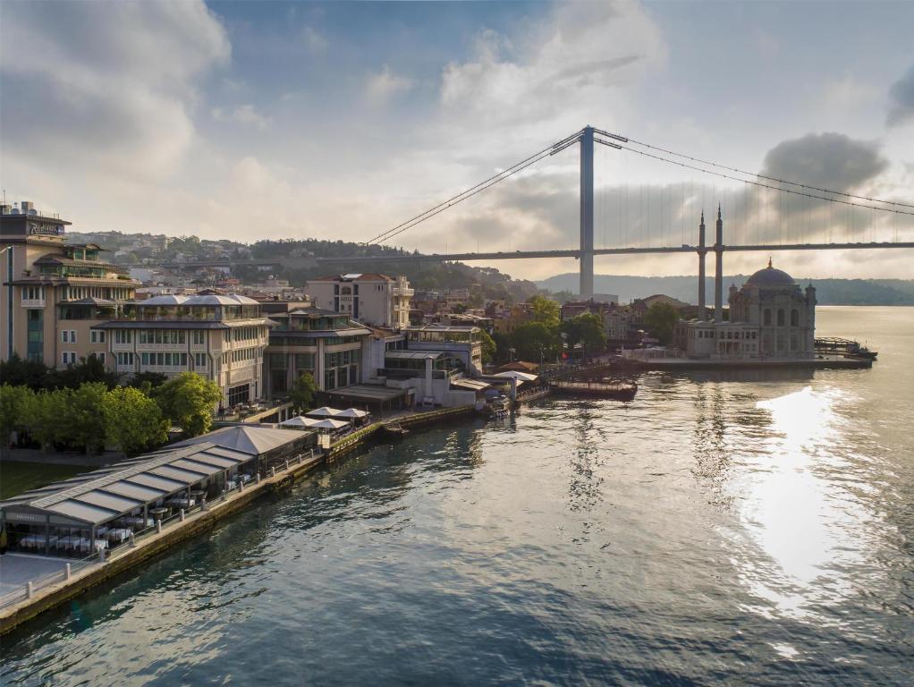 لابی و فضای عمومی Radisson Blu Bosphorus Hotel - تصویر ۵