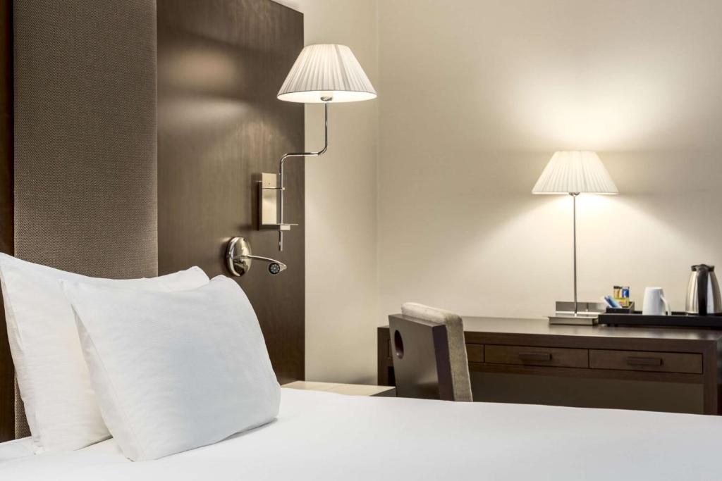 NH Coimbra Dona Ines - Resim 38